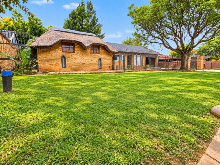 4 Bedroom Property for Sale in Doringkruin North West